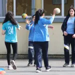 La Ley de los 60 minutos de actividad física, es una iniciativa que busca transformar la vida escolar y combatir la obesidad infantil en los establecimientos educacionales, La Tribuna