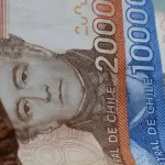 Según los antecedentes publicados por la Ventanilla Única Social, durante 2026 los dos tipos de Subsidio Familiar entregaron un aporte de $22.007 por cada causante acreditado dentro del grupo familiar., Agencia UNO