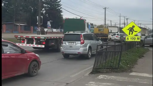 Trabajos en Octavio Jara Wolff mantienen restricciones y congestión vehicular en Los Ángeles