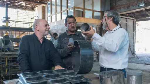 Aníbal Montalva y Miguel Fernández: los chilenos que desafían la contaminación con un biofiltro vivo