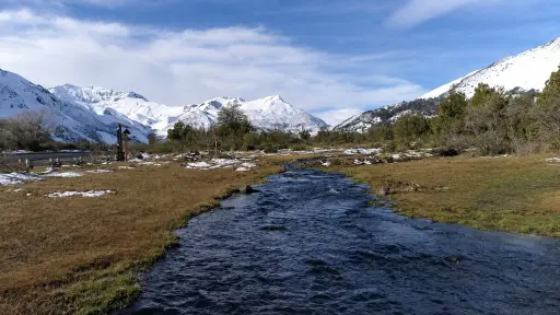 Déficit hídrico supera el 50% y escasa nieve enciende alerta por disponibilidad de agua para el verano