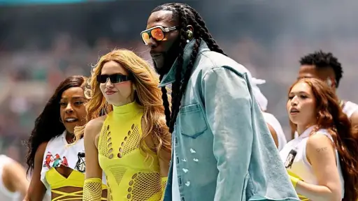 Polémica en redes por supuesta doble de Shakira en presentación del Mundial 2026