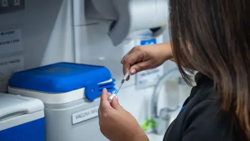Autoridades refuerzan vacunación contra el sarampión ante aumento de casos en América