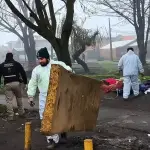Recuperación de espacios públicos en Los Ángeles: limpieza en la Costanera Quilque, Municipalidad de Los Ángeles 