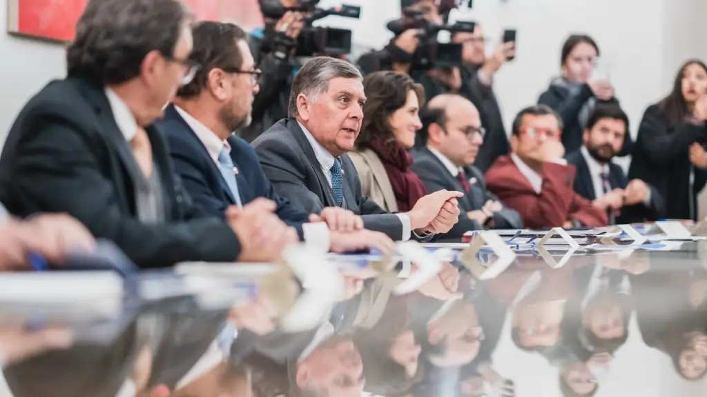 Desde el Gobierno remarcaron que el desafío no solo implica revisar antecedentes administrativos, sino también garantizar protección efectiva a los menores involucrados., Ministerio del Interior