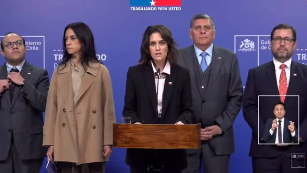 La ministra de Desarrollo Social, María Jesús Wulf, enfatizó que el foco debe estar en la protección de los derechos de niños, niñas y adolescentes eventualmente involucrados., Gobiernos de Chile