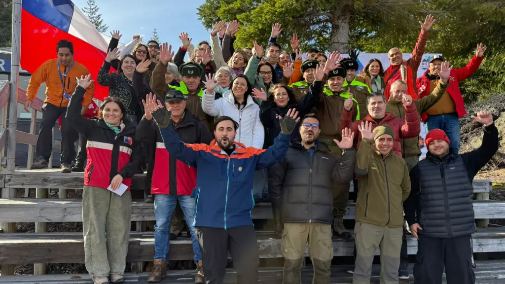Autoridades y representantes del sector turístico participaron en la presentación de la oferta invernal de Antuco para este 2026., Municipalidad de Antuco
