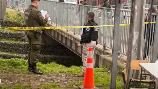 AHORA: Hallan cadáver de hombre en situación de calle bajo puente en Yumbel