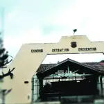 Mujer es sorprendida intentando ingresar droga en cárcel de Yumbel, La Tribuna