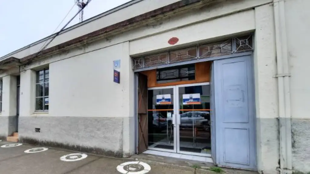 Biblioteca Pública Municipal Roberto Espinoza, Los Ángeles, Contexto
