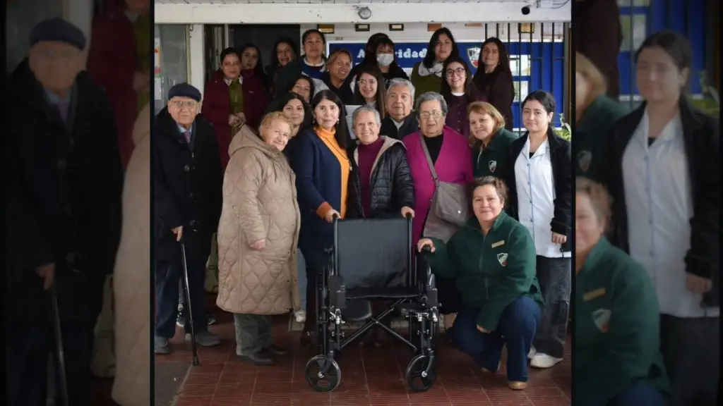 La entrega de la silla de ruedas fue realizada en el establecimiento, Cedida