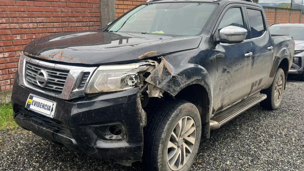 Camioneta recuperada por la PDI en Villarrica, PDI Araucanía