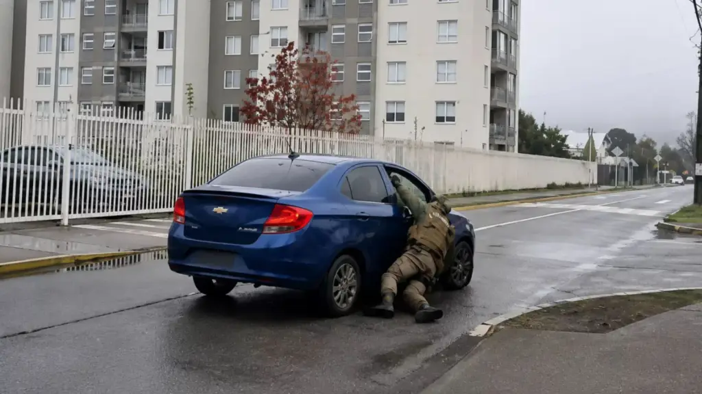 No podía caer... por mis hijos”: carabinero arrastrado un kilómetro por vehículo en Chiguayante reveló detalles del momento, 24 horas 