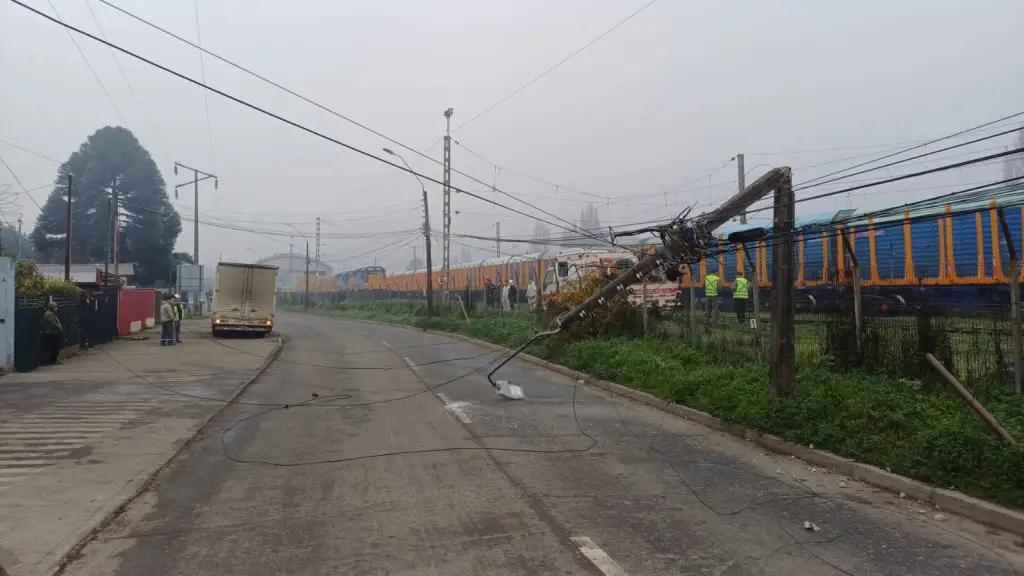 poste caído, Municipalidad de Laja