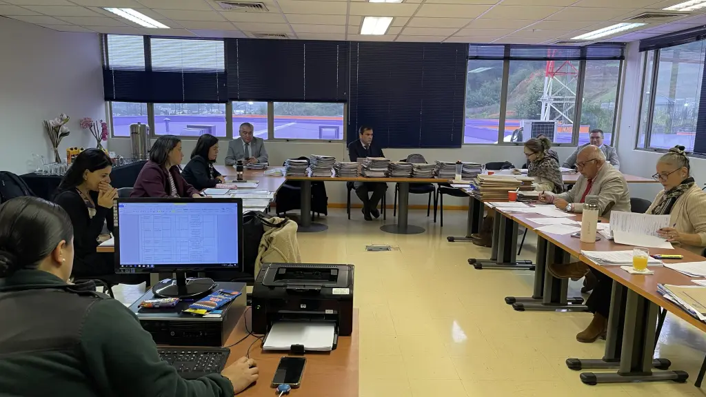  Revisión de solicitudes presentadas por personas privadas de libertad en la Región del Biobío, Ministerio de Justicia