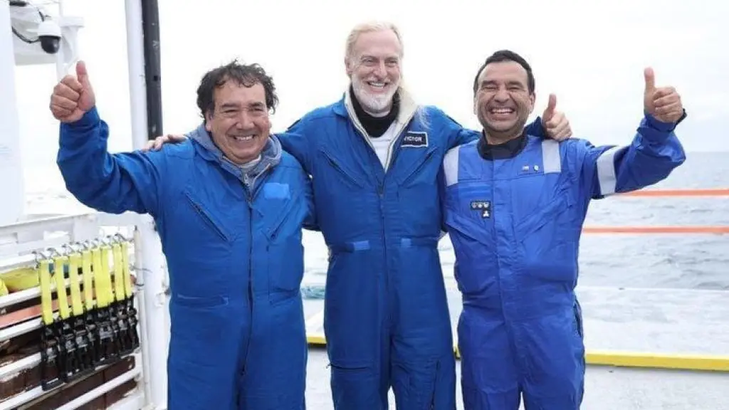 Científico angelino que descendió a la Fosa de Atacama regresó para hablar del agua y el clima, cedida