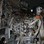 La Guaira es la zona más afectada mientras continúan las labores de rescate., AFP
