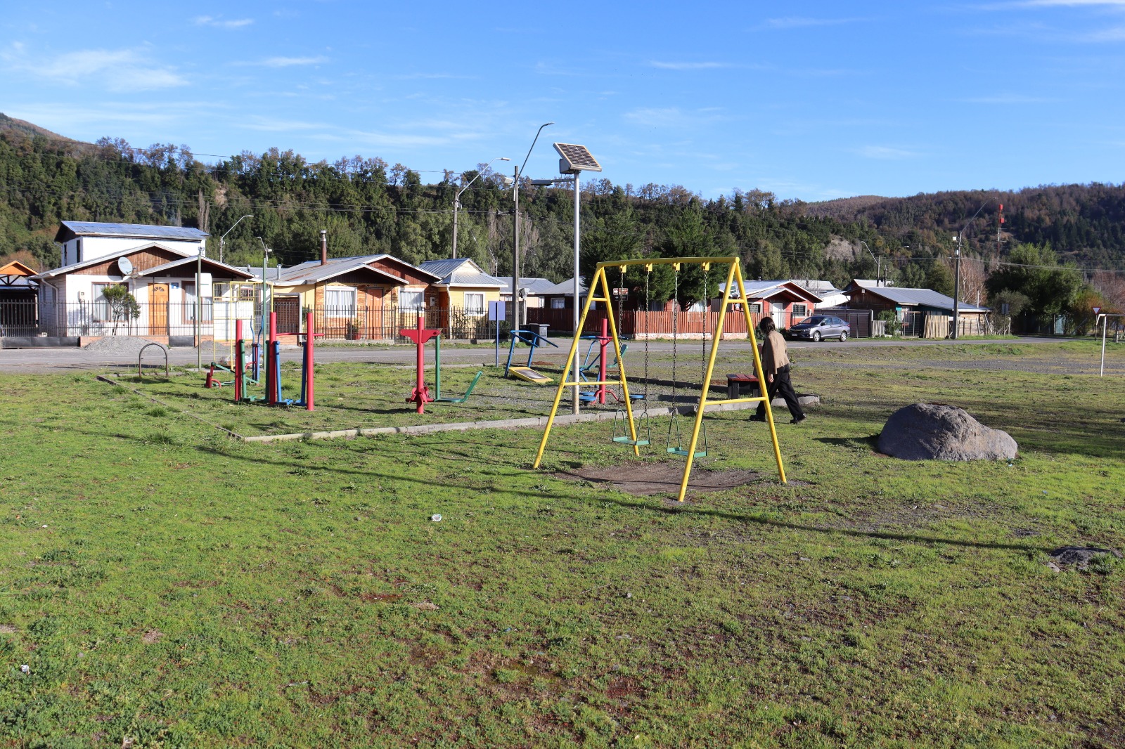 Antuco proyecta nueva plaza para Villa Jardín con protagonismo de la comunidad / Colbún