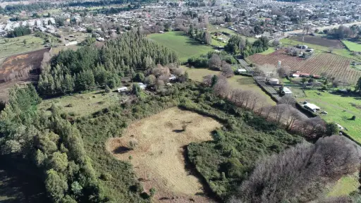 Municipio avanza en recuperación del terreno del Fuerte de Tucapel con limpieza y cierre perimetral