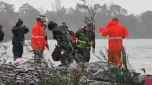 Rescatan a dos personas con hipotermia en el río Biobío durante sistema frontal en Negrete