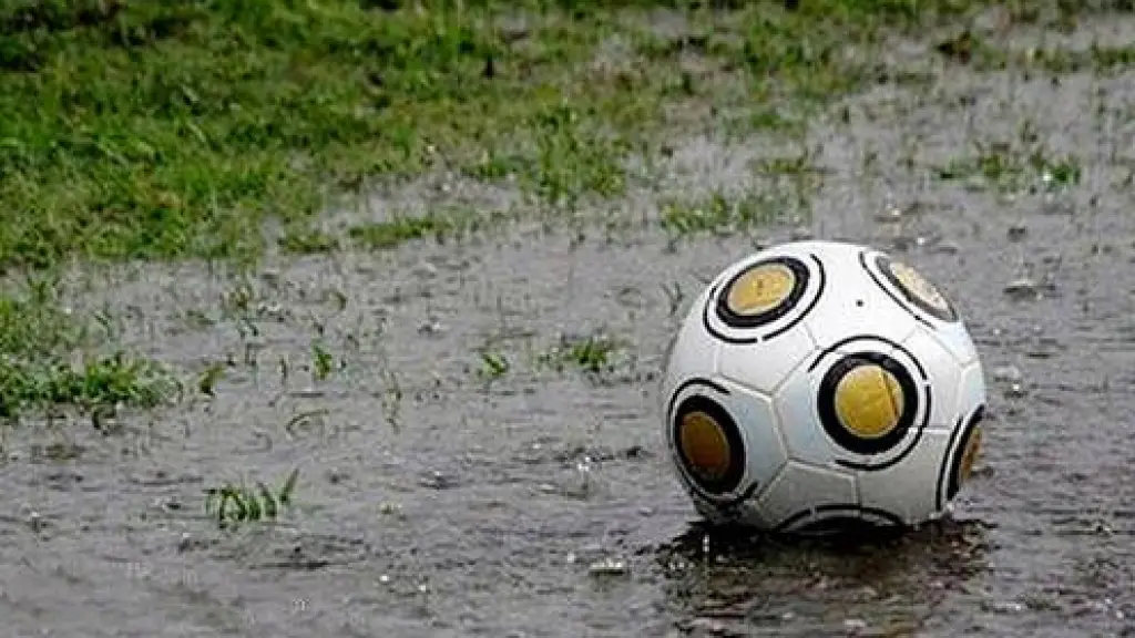 El fuerte sistema frontal obligó a ANFA a suspender la 15ª fecha de los campeonatos de Tercera División A y B, postergando los compromisos de los clubes de la Provincia de Biobío, La Tribuna