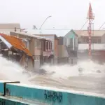 n Penco, un meteotsunami golpeó el borde costero con tal intensidad que destruyó viviendas y sorprendió incluso a las autoridades encargadas de la gestión del riesgo., Redes sociales