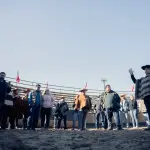 Dirigentes de clubes de huasos de la Región del Biobío, junto al alcalde de Cabrero, participaron en la reunión de coordinación que dio forma al histórico encuentro ecuestre que reunirá a las 33 comunas de la región los próximos 5 y 6 de septiembre, La Tribuna