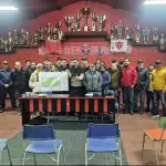 La firma del convenio marca el inicio de un proyecto histórico para el Club Deportivo Independiente de Paillihue, La Tribuna