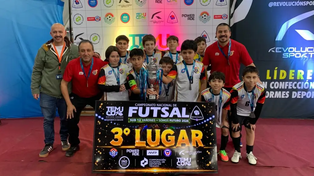 Liceo Alemán de Los Ángeles logró histórico tercer lugar nacional en futsal escolar Sub-12, cedida