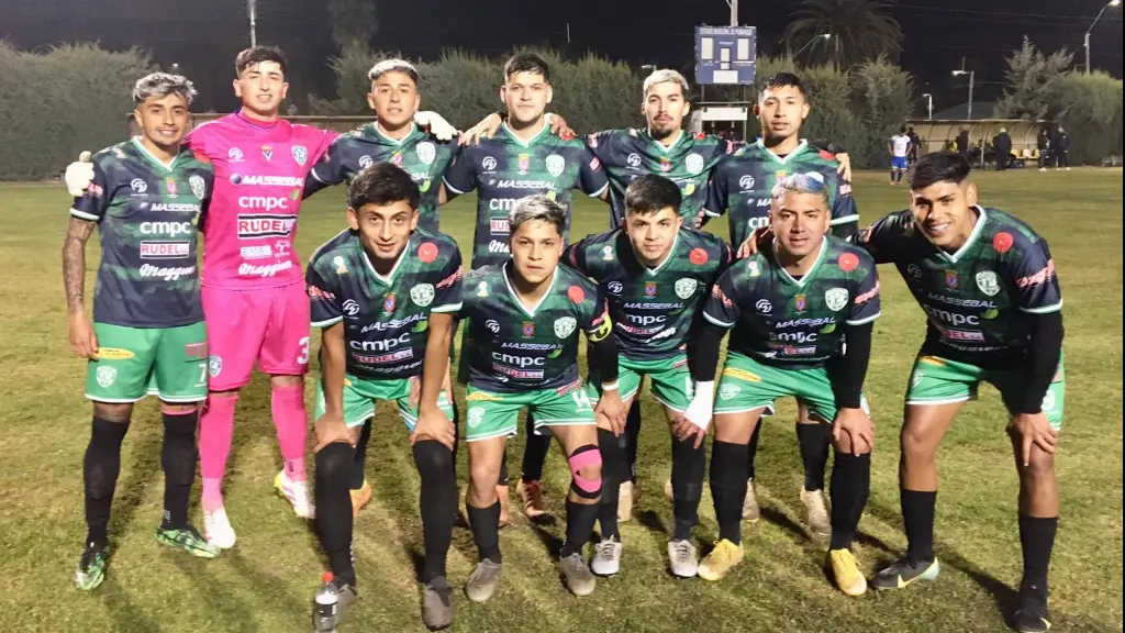 Deportes Laja Histórico celebró una nueva goleada en el campeonato, consolidando un espectacular primer semestre que lo mantiene en los puestos de avanzada y como el equipo más goleador del torneo, La Tribuna