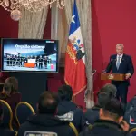 El Presidente encabezó una ceremonia en La Moneda para reconocer a los 45 integrantes del Grupo USAR de Bomberos de Chile., @GobiernodeChile