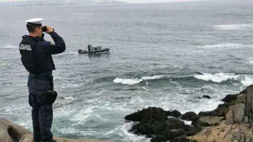 Dos tripulantes permanecen desaparecidos tras zarpe de embarcación pesquera desde Caldera