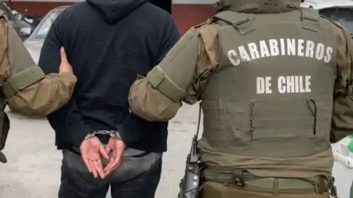 Prisión preventiva tras robo a camión en Los Ángeles: delincuente fue abandonado por sus cómplices
