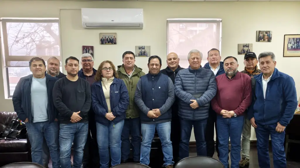 Mesa regional, Oficina Parlamentaria Senador Gastón Saavedra