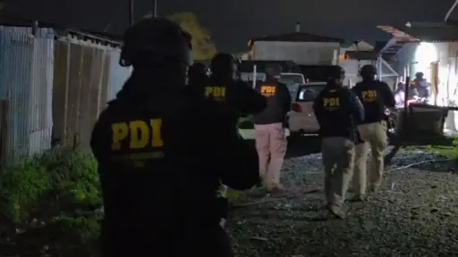 Operativo deja 30 detenidos en La Araucanía y decomisa ropa falsificada avaluada en más de $52 millones