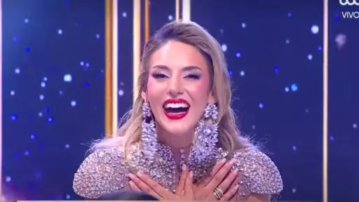 Mariane Kiss avanza a la gran final y mantiene a Los Ángeles en carrera por Miss Universo Chile