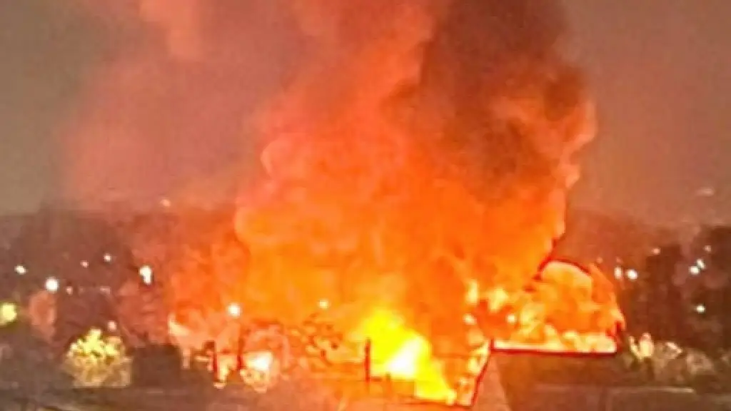 Madre, sus tres hijos y un familiar que intentó rescatarlos fallecieron en incendio en El Bosque, La Tribuna