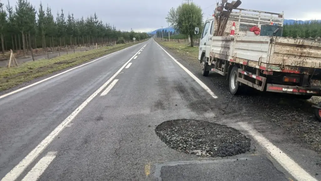 Bacheo en Ruta Q-45, MOP