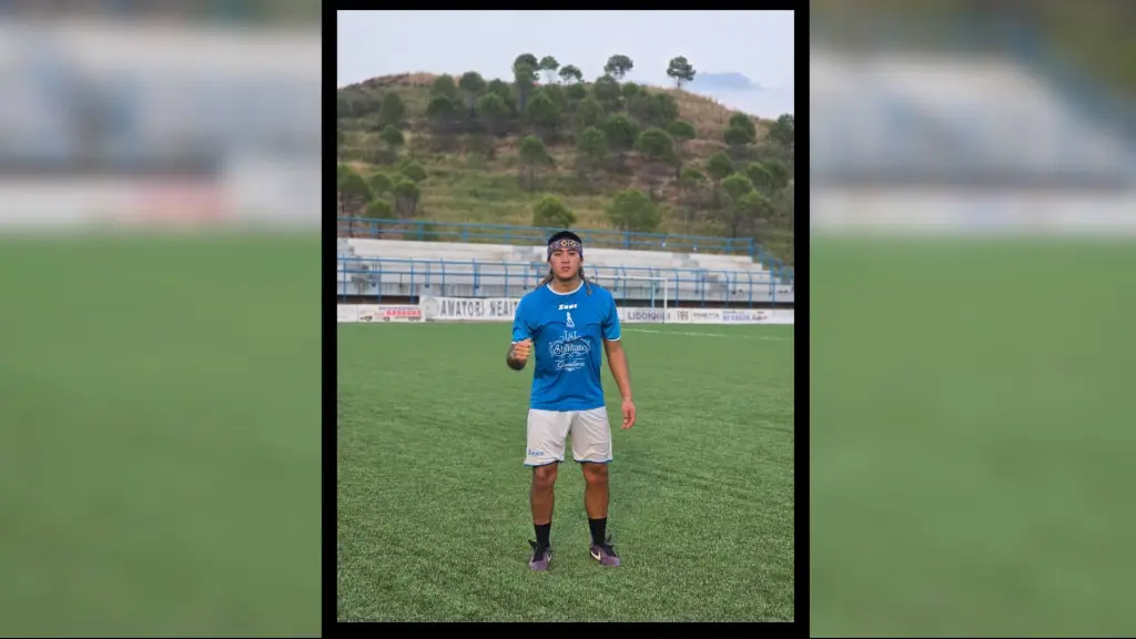 “Ya no quería volver a jugar al fútbol”: el joven de Alto Biobío que hoy busca un contrato en Italia, cedida