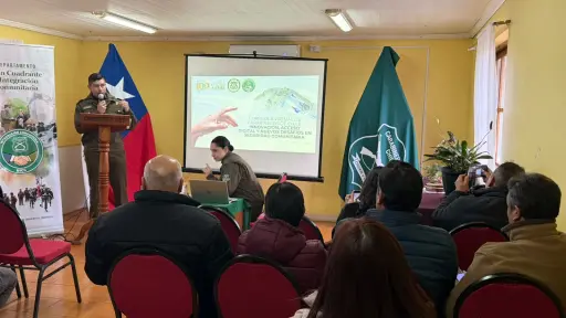 Carabineros capacita a dirigentes vecinales de Mulchén en prevención del delito y uso de herramientas de denuncia