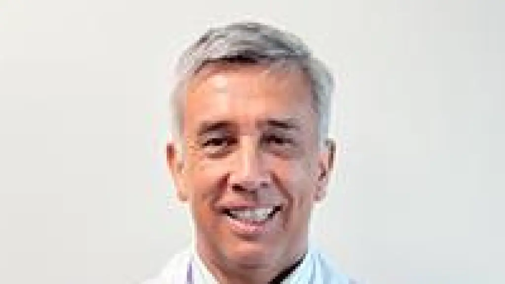 Respecto de la situación en Chile, el Dr. Llancaqueo recordó que la malaria fue erradicada del país en 1945, por lo que actualmente no existe transmisión autóctona.