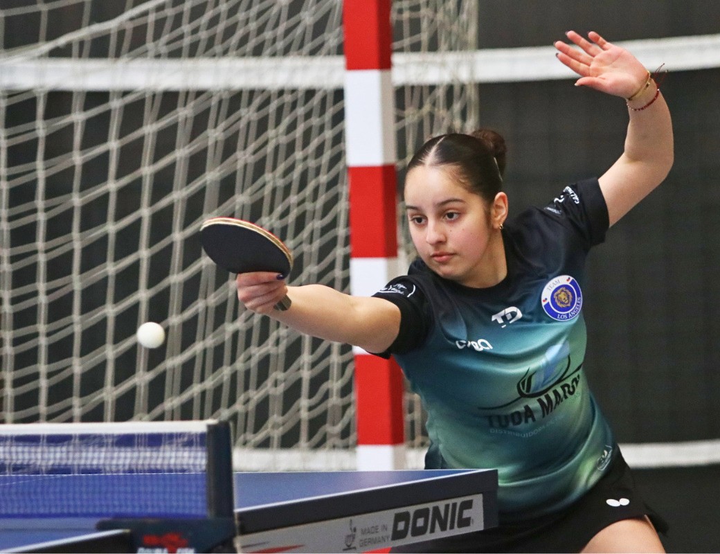La tenimesista Ignacia Jiménez fue la mejor en su categoría, ganándose su derecho de estar en los Juegos de la Araucanía / La Tribuna
