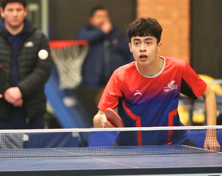 Cristóbal Sepúlveda  campeón en el clasificatorio regional, ganándose su derecho de estar en loa Juegos de la Araucanía / La Tribuna