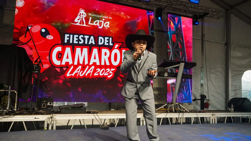 La celebración contará con una programación especialmente preparada para disfrutar durante ambas jornadas, con música en vivo, grupos folclóricos, artistas nacionales, gastronomía típica, artesanías, food trucks y actividades de entretención para niños, ofreciendo un panorama para compartir en familia y con amigos.