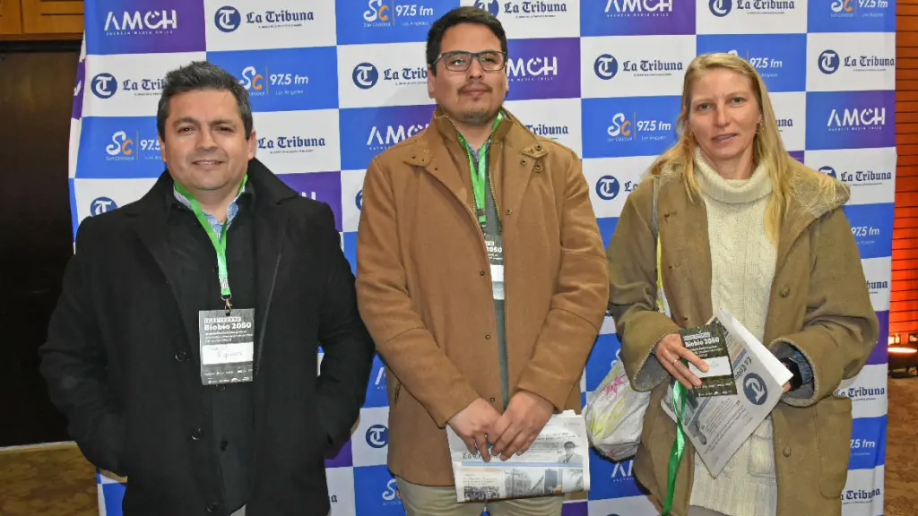 Marco Riquelme, Alberto Neira y Susana Weber. | La Tribuna