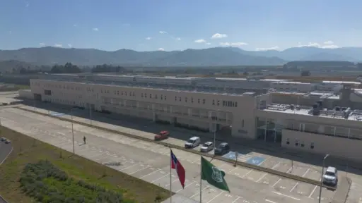 Gendarmería traslada a 250 internos al nuevo Complejo Penitenciario de Talca