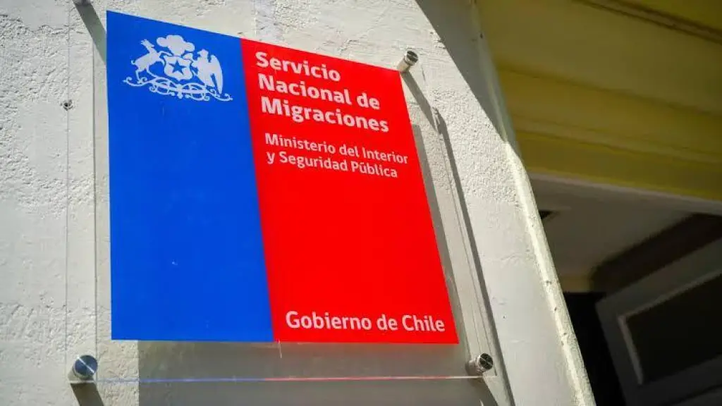SERMIG implementa nuevo certificado digital para acreditar habilitación laboral de extranjeros en Chile, SERMIG