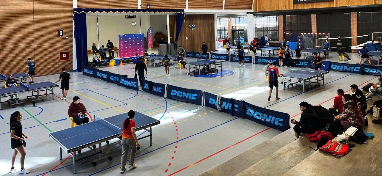 El gimnasio de San Pedro de la Paz fue el escenario para las finales regionales del tenis de mesa / La Tribuna