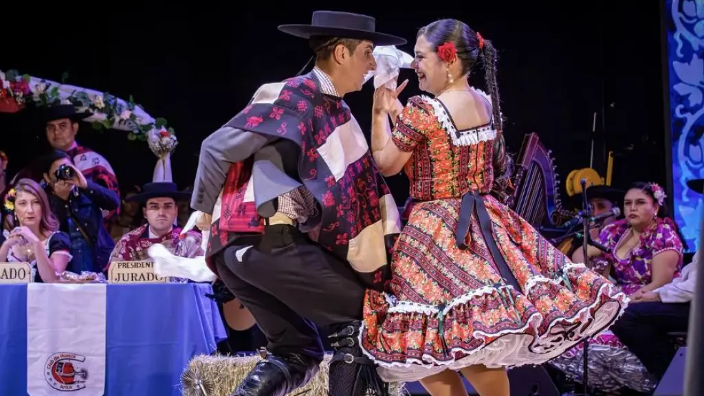 Este jueves se realiza el Clasificatorio Comunal de Cueca 2026 en Santa Bárbara, CONTEXTO 