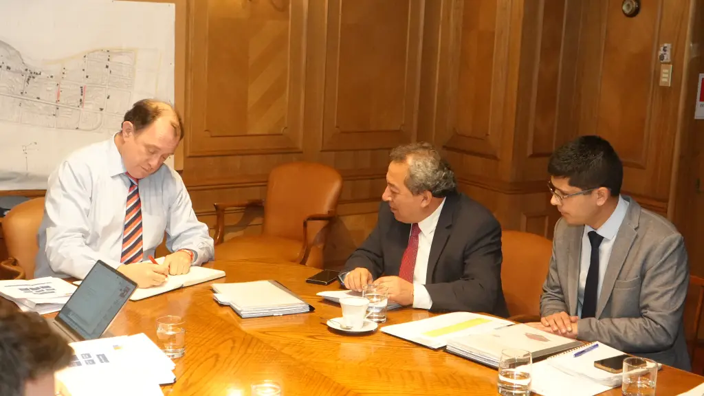 Durante la jornada se revisaron proyectos habitacionales ejecutados, en desarrollo y nuevas iniciativas.